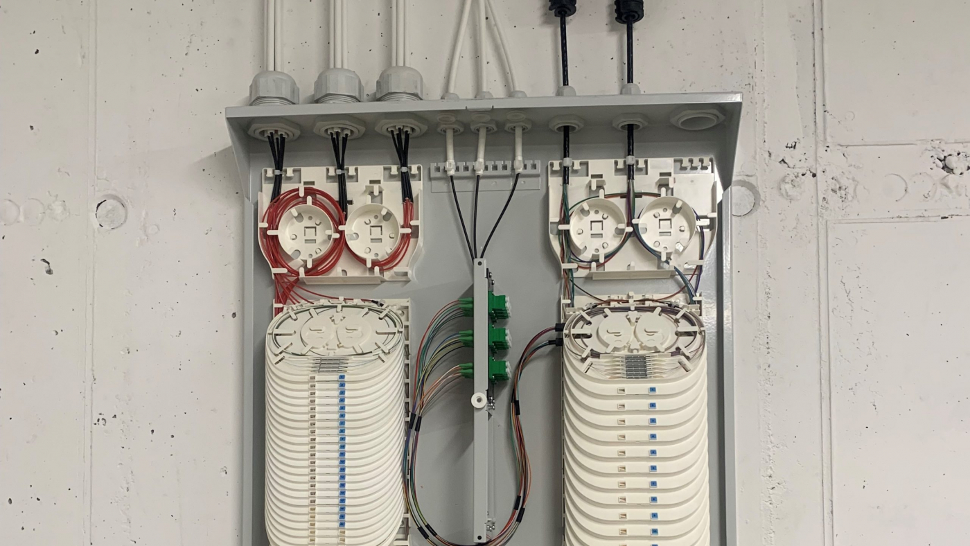 Glasfaser bis in die Wohnung macht den Unterschied! - Helmer GmbH